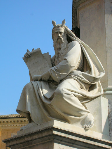 Moses with horns 
