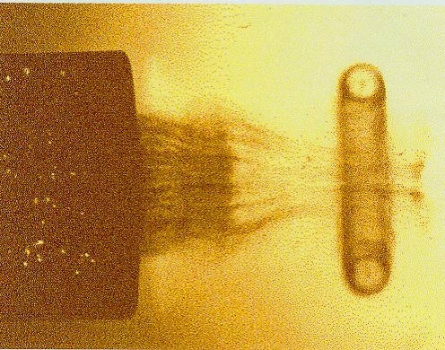 Spark photography image of a vortex ring in flight